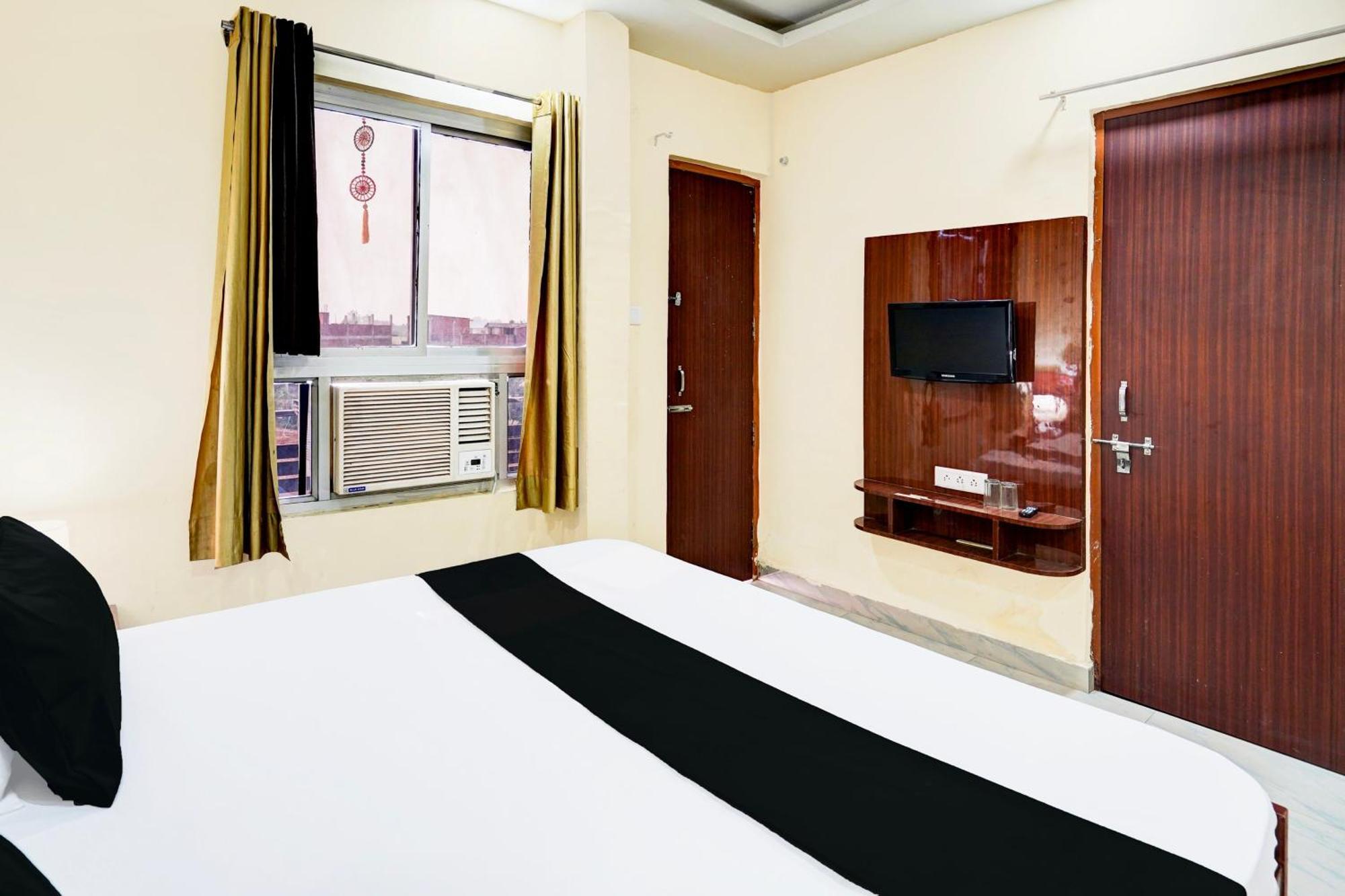 Hotel O Nova Resorts & Luxury Farm Raebareli Bagian luar foto