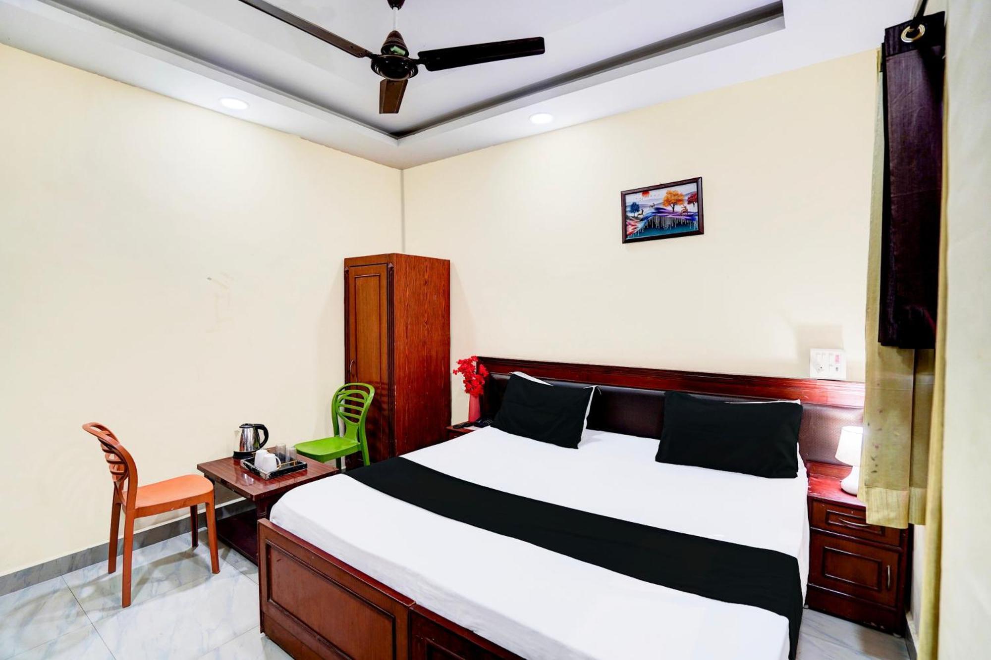 Hotel O Nova Resorts & Luxury Farm Raebareli Bagian luar foto