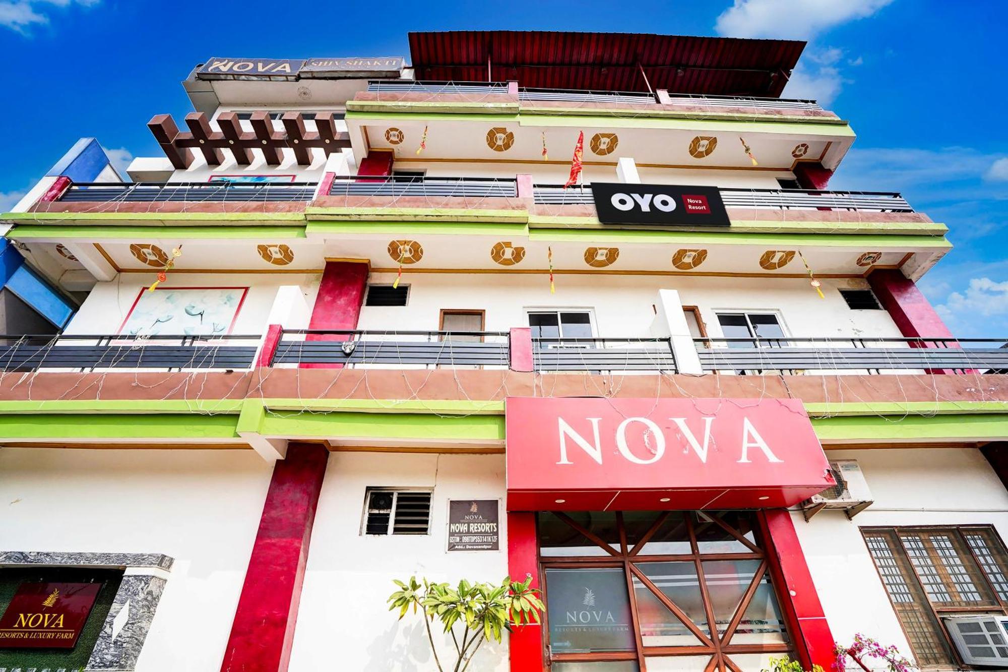 Hotel O Nova Resorts & Luxury Farm Raebareli Bagian luar foto
